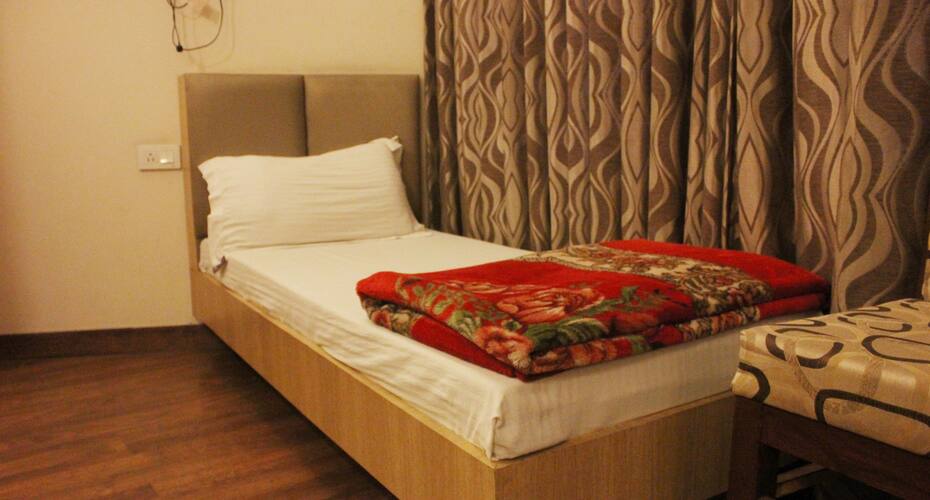 Hotel City Inn Tower, Amritsar 4